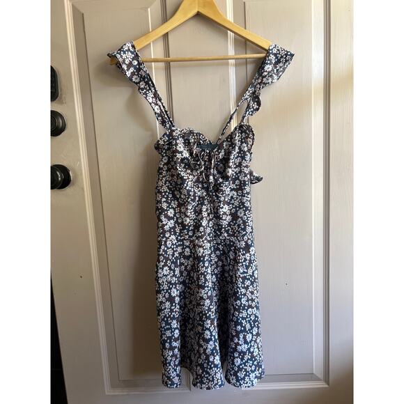 GB Floral Romper with Ruffled Straps Size Medium - Picture 1 of 4